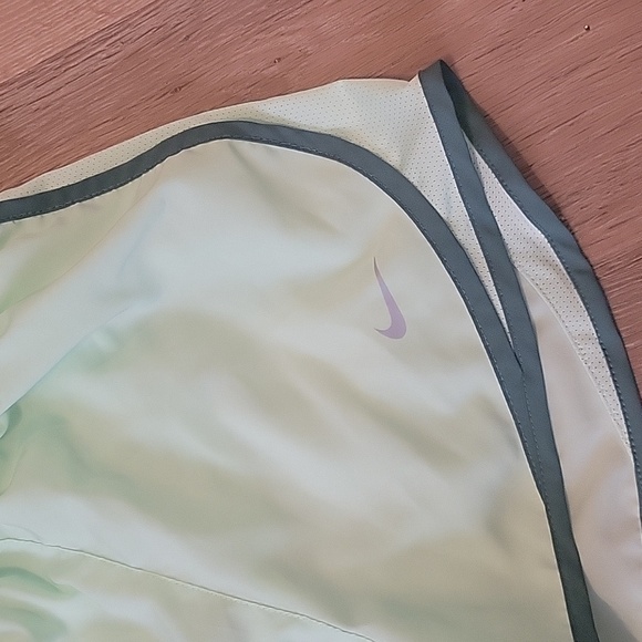 Nike Green Running Athletic Shorts Size X-small - Picture 2 of 6